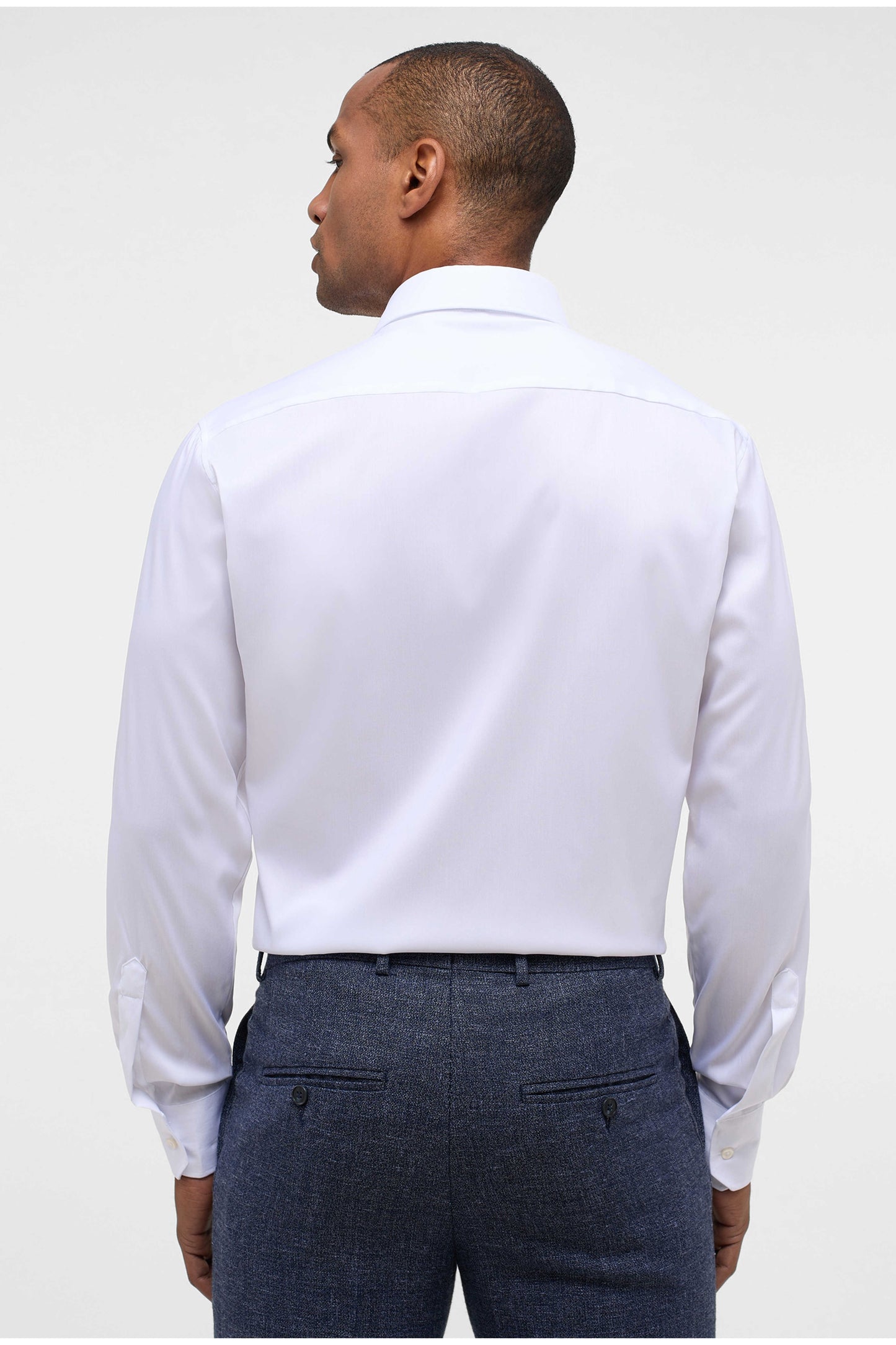 Eterna Modern Fit Performance Shirt